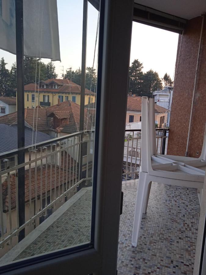 Appartamento Al Lago Da Dany Arona Exterior foto